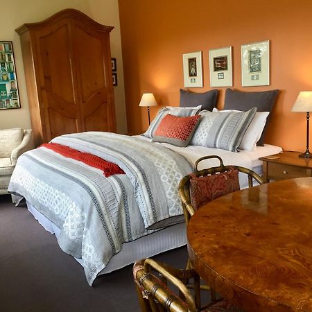 Llarrinda Bed & Breakfast Foster Luaran gambar