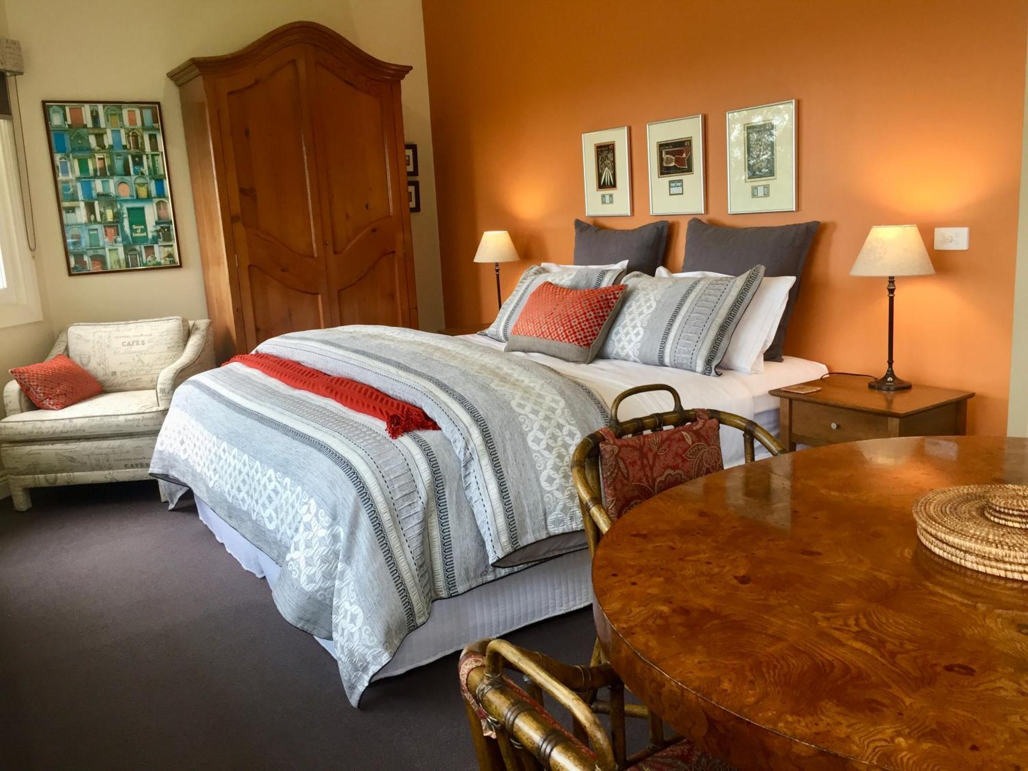 Llarrinda Bed & Breakfast Foster Luaran gambar